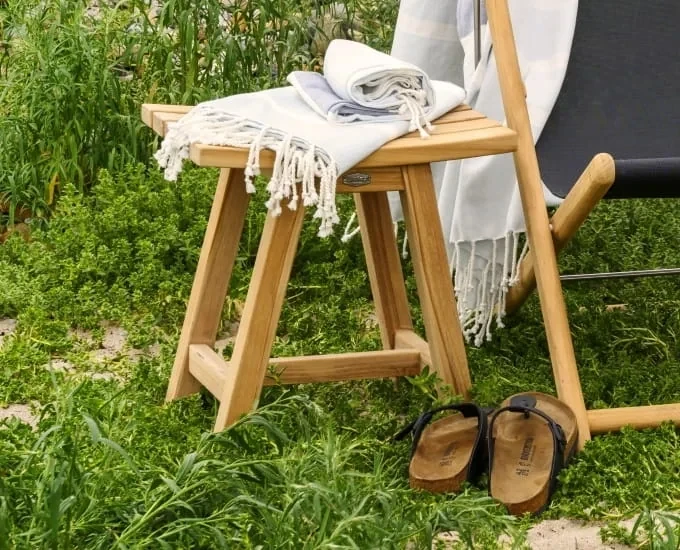 Taboret drewniany Keros