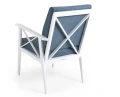Białe krzesło aluminiowe Sottenville