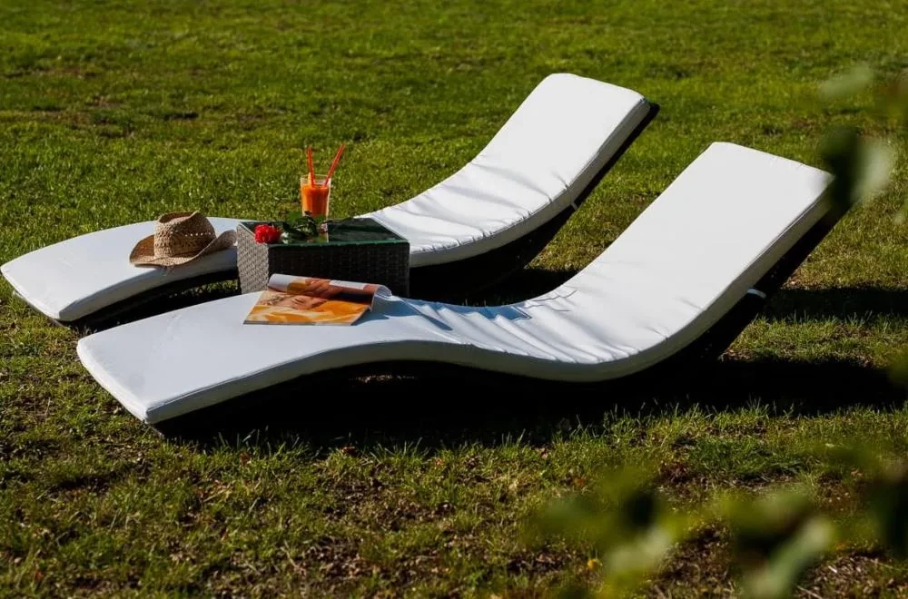 Zestaw leżaków z technorattanu Successo