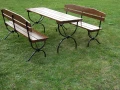 Komplet ogrodowy KLASYCZNY (stół i dwie ławki)