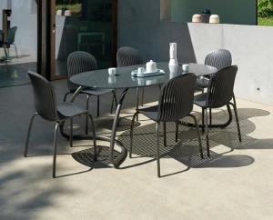 Zestaw mebli z owalnym stołem Loto i krzesłami Ninfea