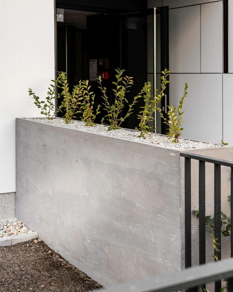 Prostokątna donica Regular z imitacji betonu