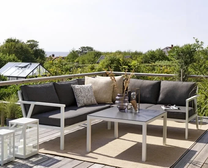 Nowoczesny narożnik ogrodowy Rana z poduszkami