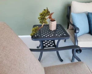 Stoliczek aluminiowy Vichy 55x55 cm