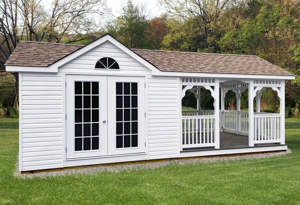 Biała altana ogrodowa z werandą White House V