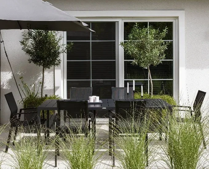 Czarny zestaw jadalniany Antibes