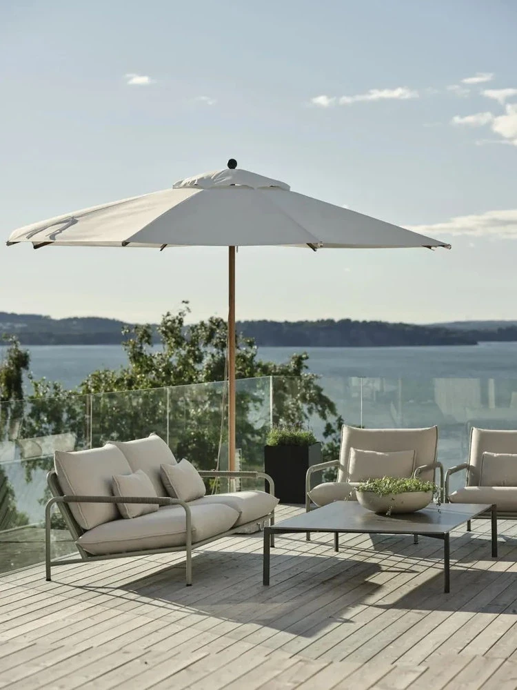 Parasol ogrodowy z okrągłą czaszą Paliano