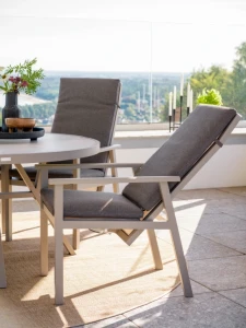 Regulowany fotel Samvaro