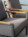 Fotel Nova z drewnem teak