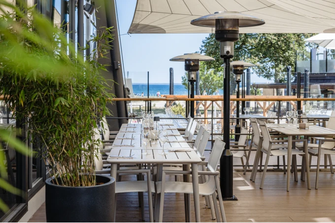 Delia stoliki do restauracji