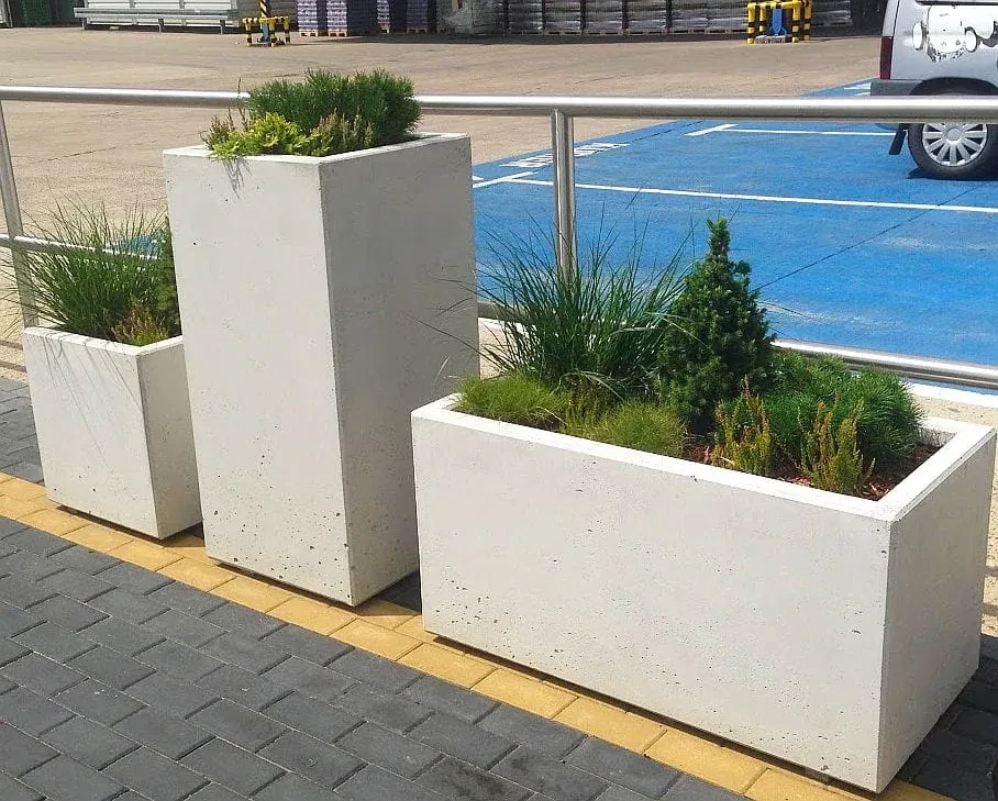 Donica betonowa prostokątna 120x40x60 cm (h)