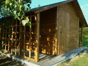 Schowek ogrodowy z wiatą MARINES