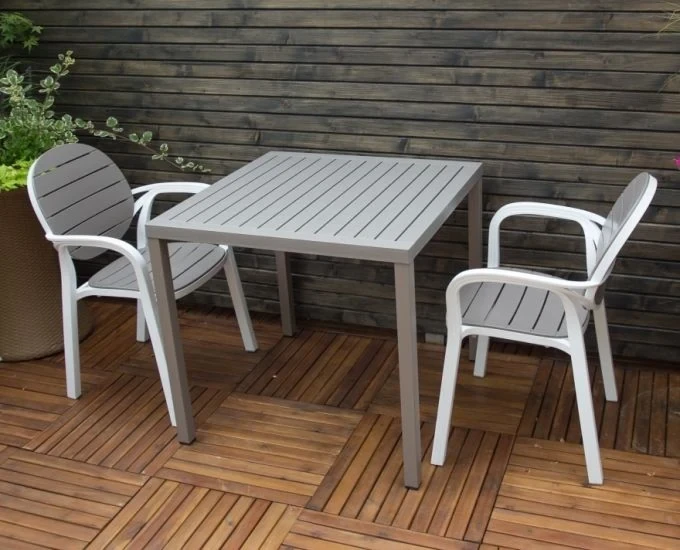 Kwadratowy stolik Nardi CUBE (2 rozmiary)