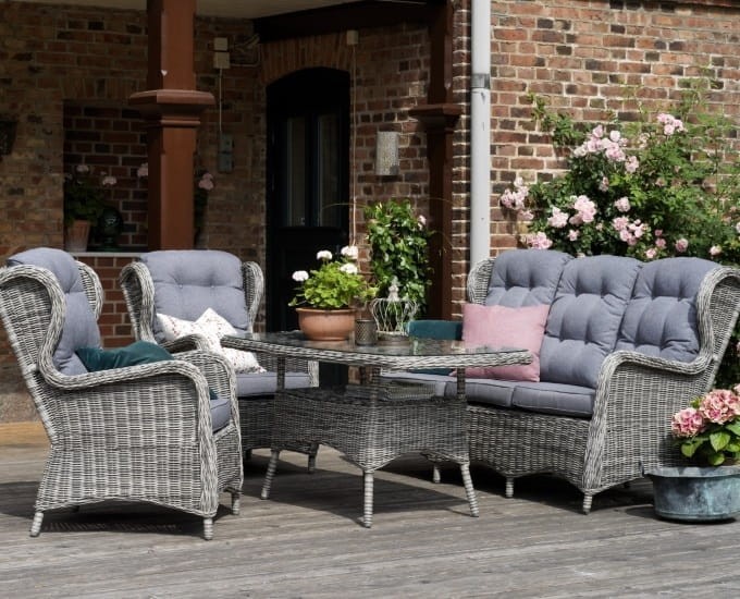 szary zestaw z technorattanu Paulina na tarasie