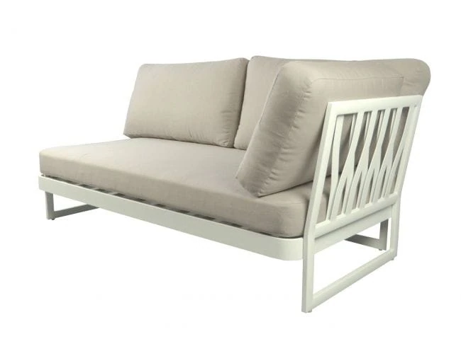 Modułowa sofa dwuosobowa Sue (prawa i lewa), jasne poduszki, biała rama, wzorzysty panel boczny.