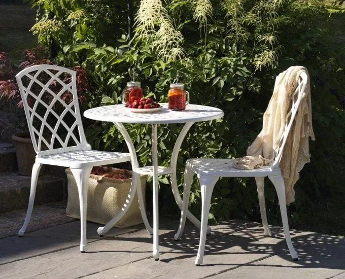 Aluminiowy stolik okrągły bistro Vichy